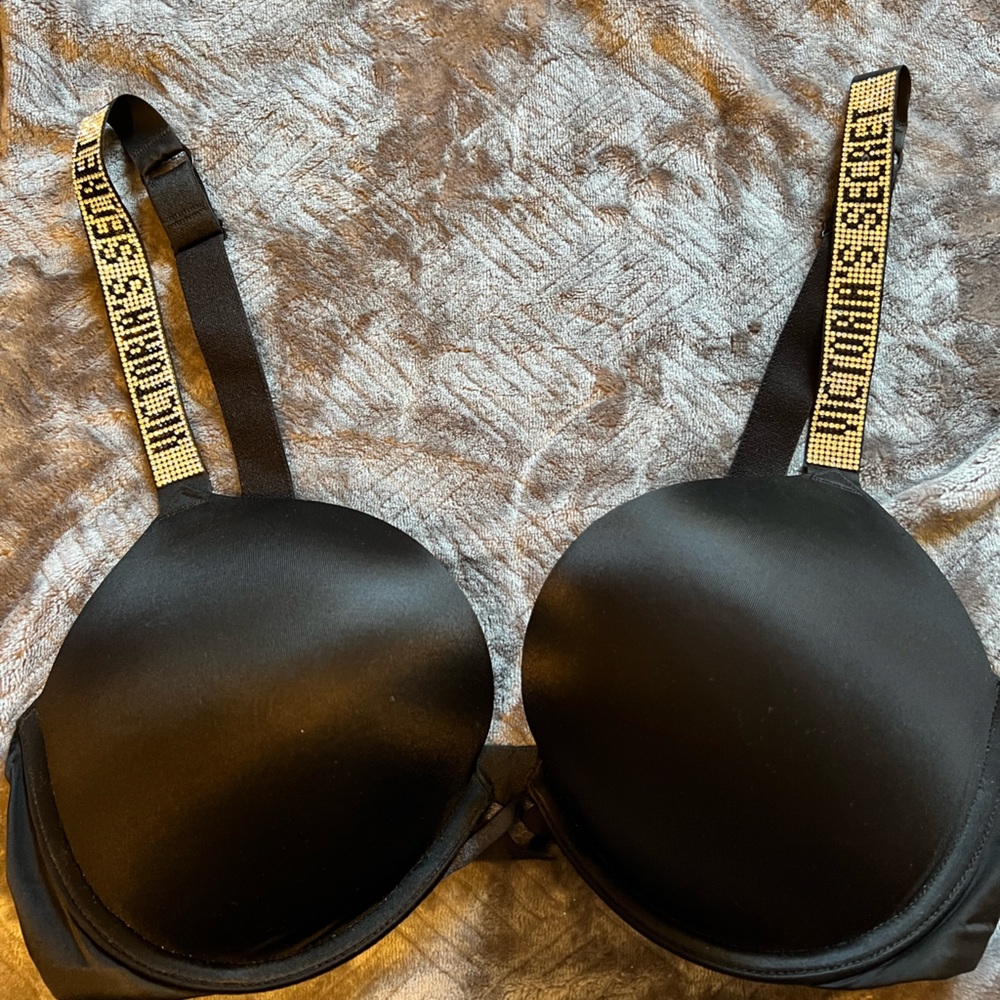 Very Sexy Bombshell Shine Strap Push Up Bra